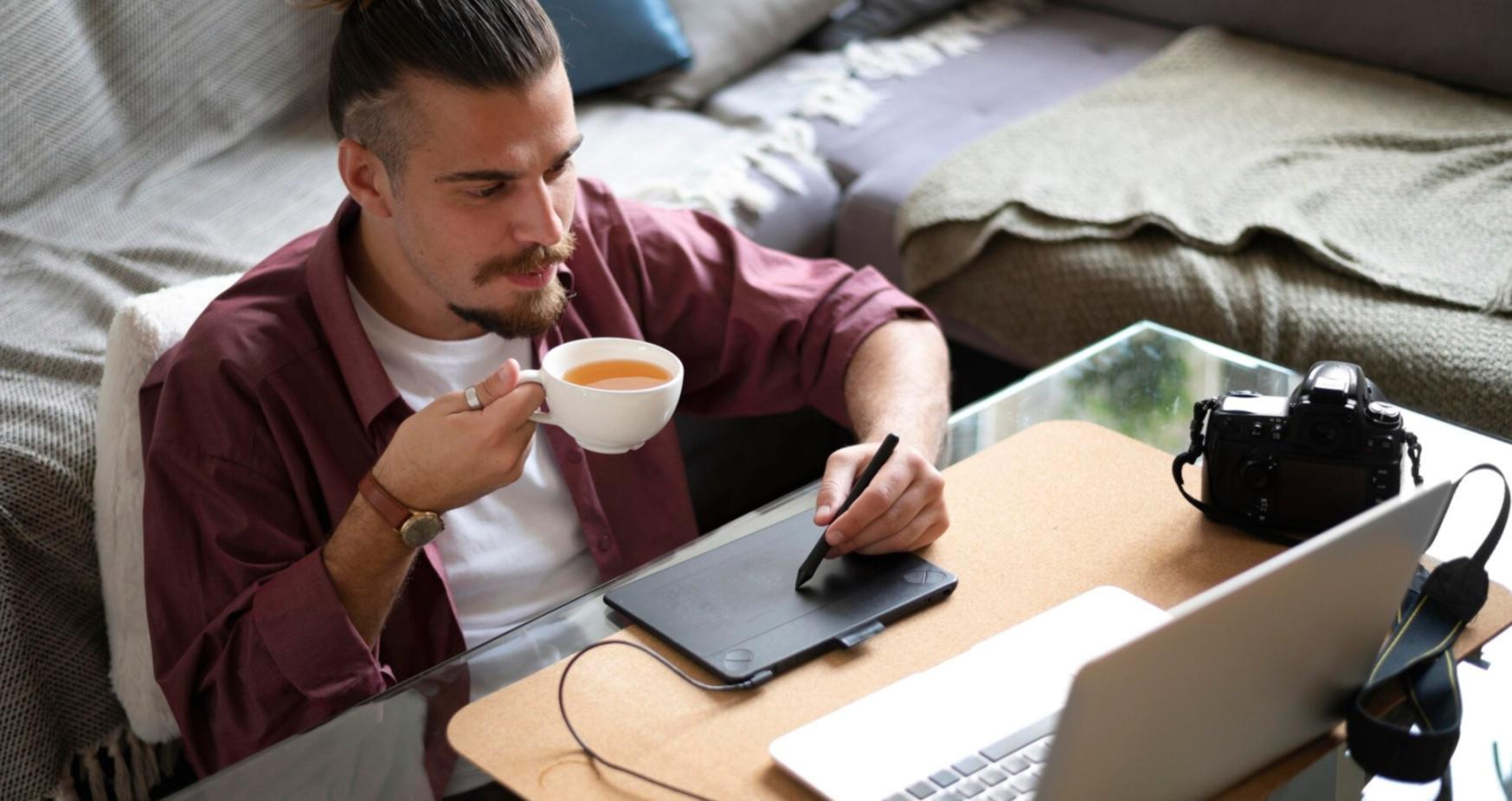 Proyecto de presupuesto mensual con categorías de gastos